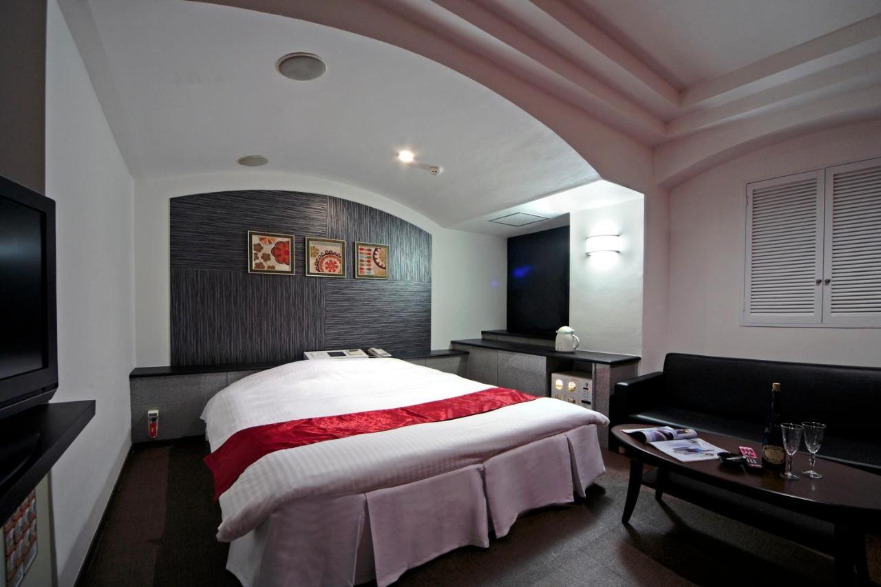 Hotel Lala Minato - Adult Only Nagoja Zewnętrze zdjęcie