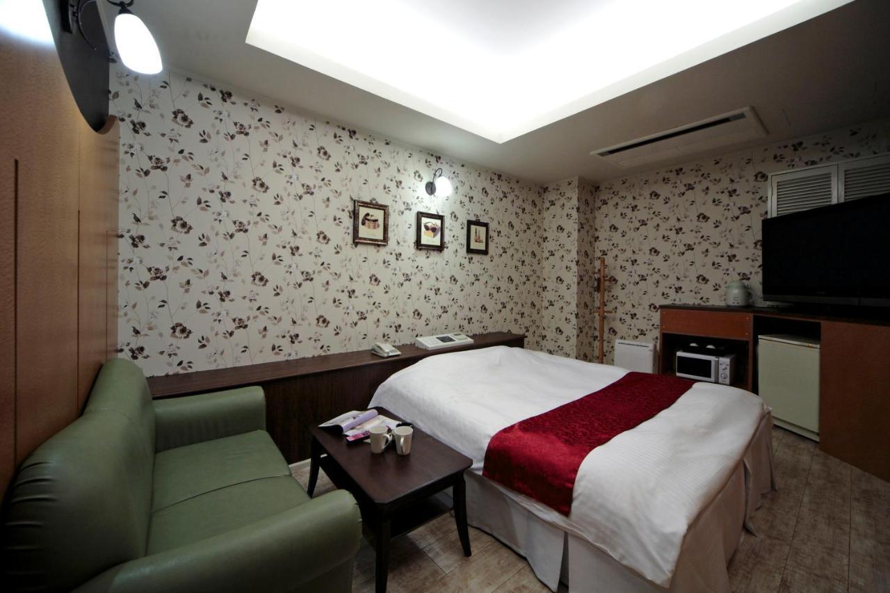 Hotel Lala Minato - Adult Only Nagoja Zewnętrze zdjęcie